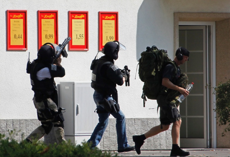 2009/08/spiegel-image-4320-gallery-alxm
