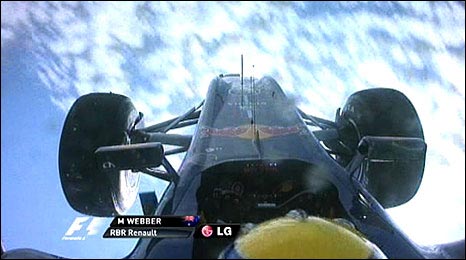 2010/09/co-48188959-webber-crash-incar-466