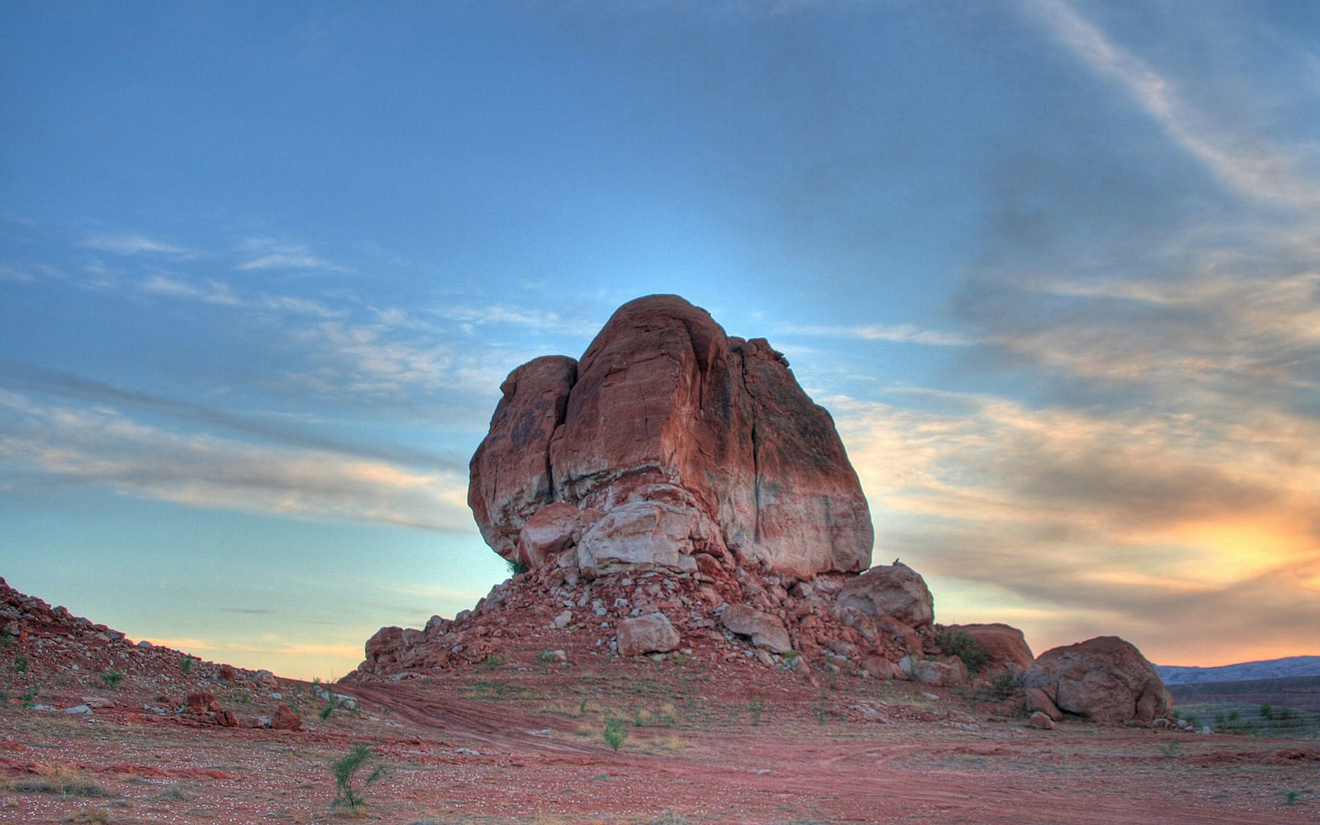 2011/03/naturewalls-red-rocks-wallpaper