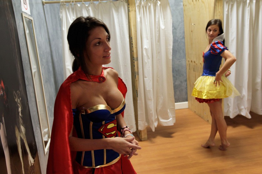 2012/03/toto-halloween-pic-1495168s
