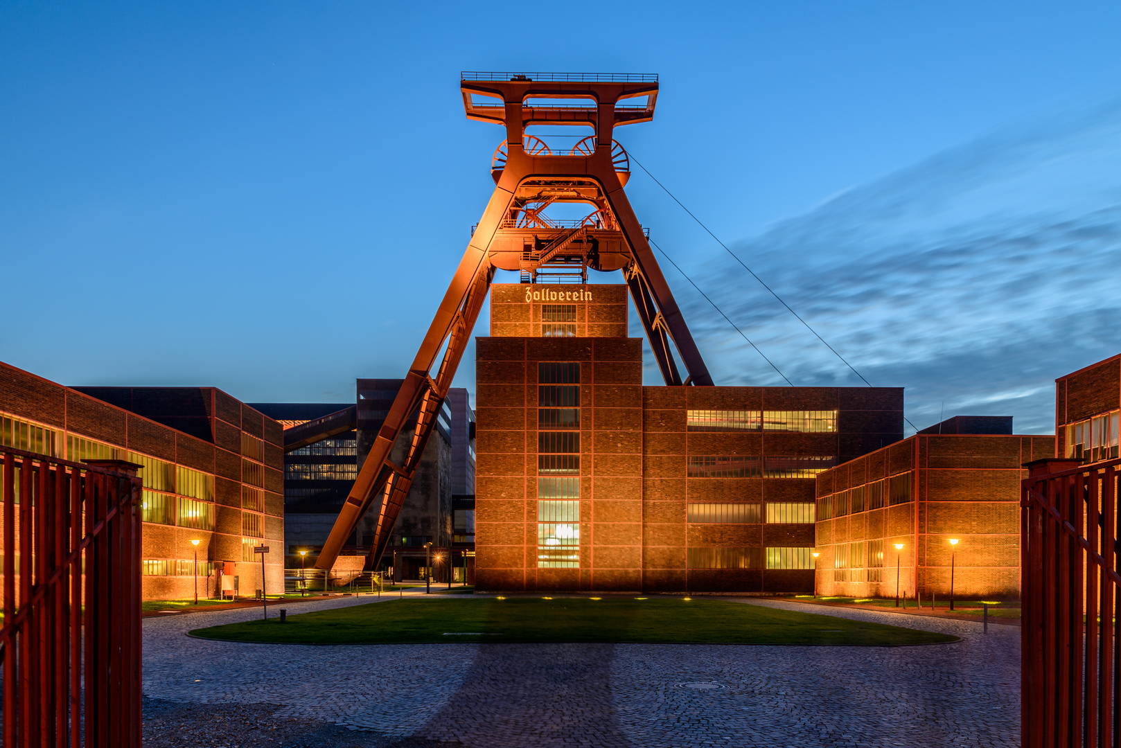 2022/01/zeche-zollverein-f4e2fcd1-b508-404c-ae22-735e626e712c