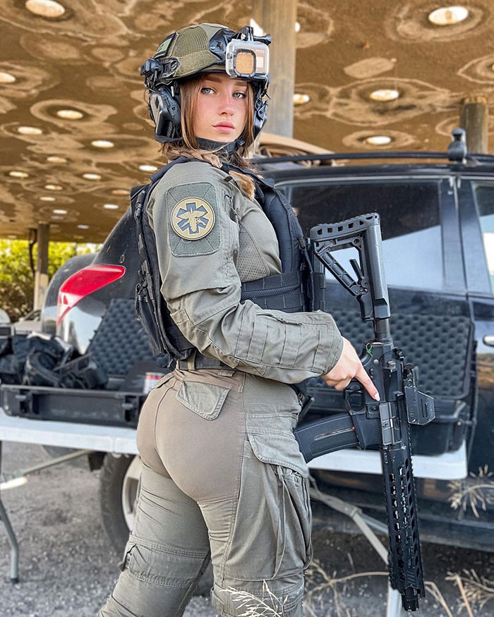 2022/05/sexy-israeli-soldiers-18