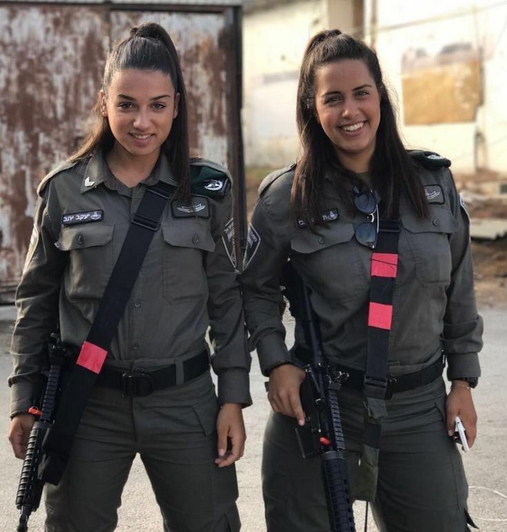 2022/05/sexy-israeli-soldiers-32