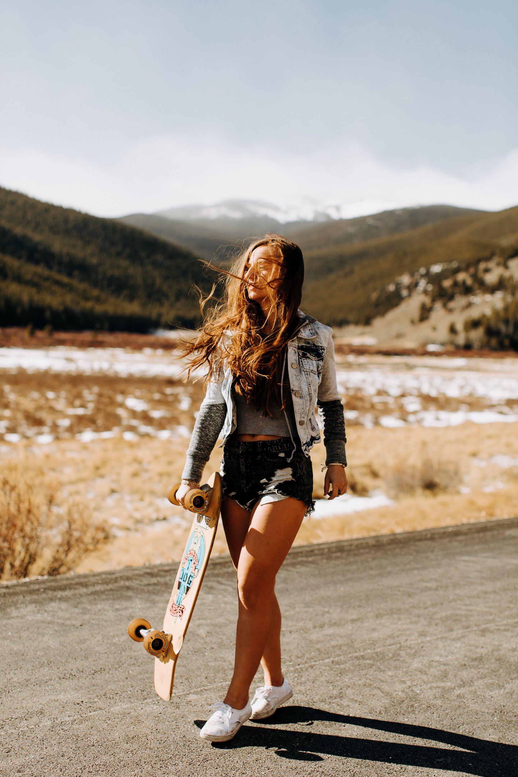 2022/05/skater-girl-backgrounds-cute-for-desktop-to-free-download-31