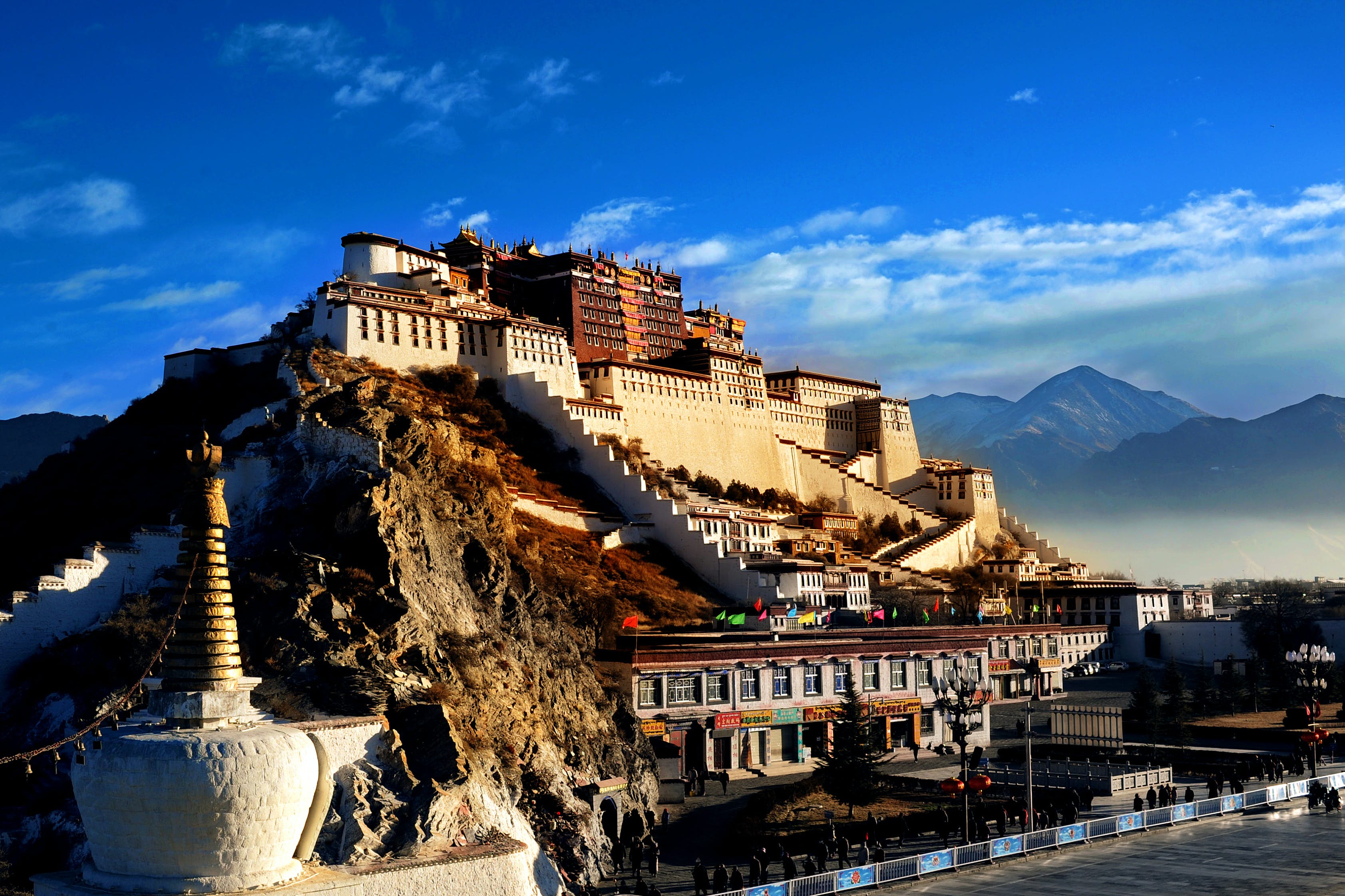 2022/06/78a5970b7661df124e01cc6f8efd572a-potala-palace