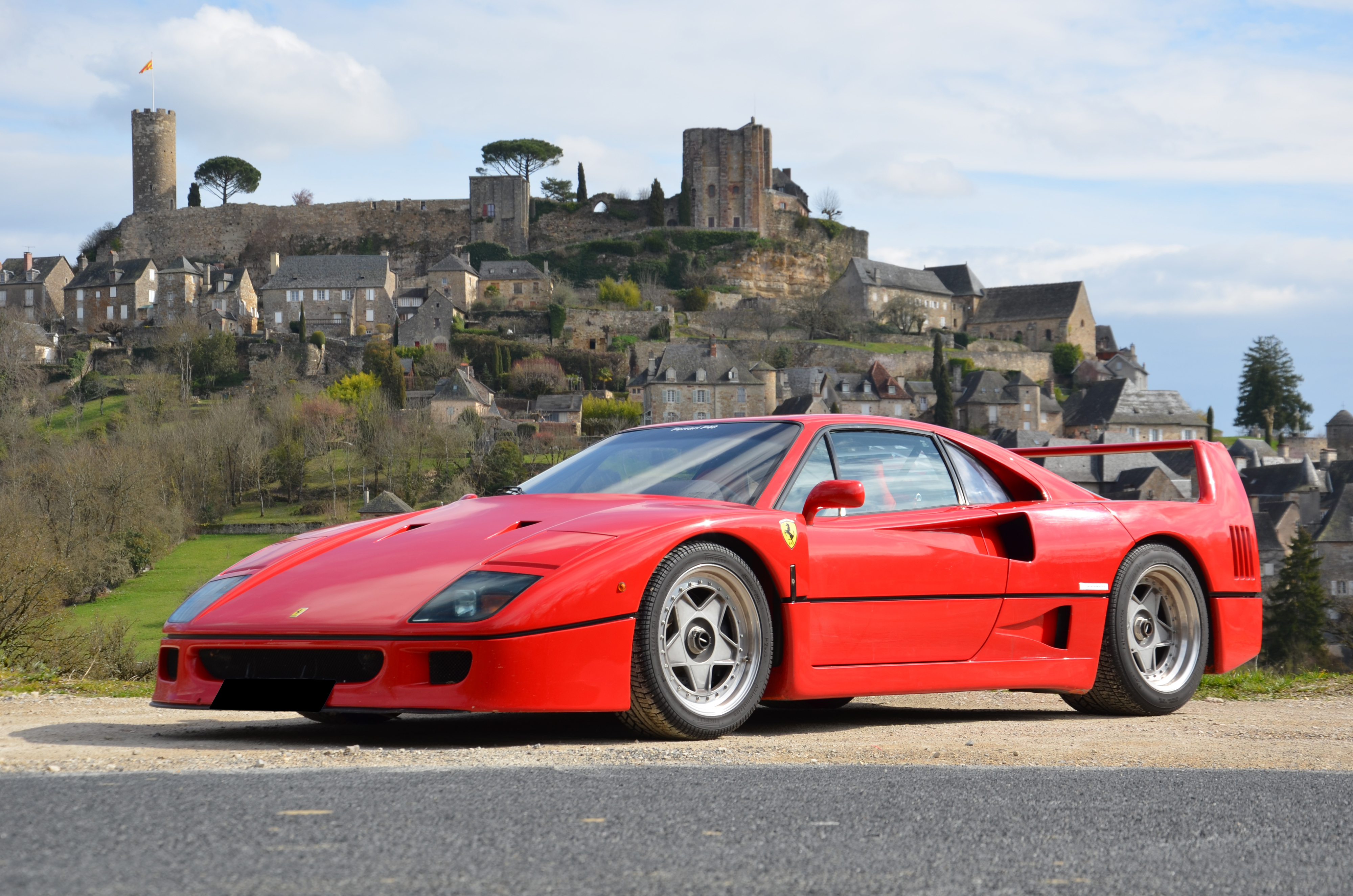 2022/07/1991-ferrari-f40