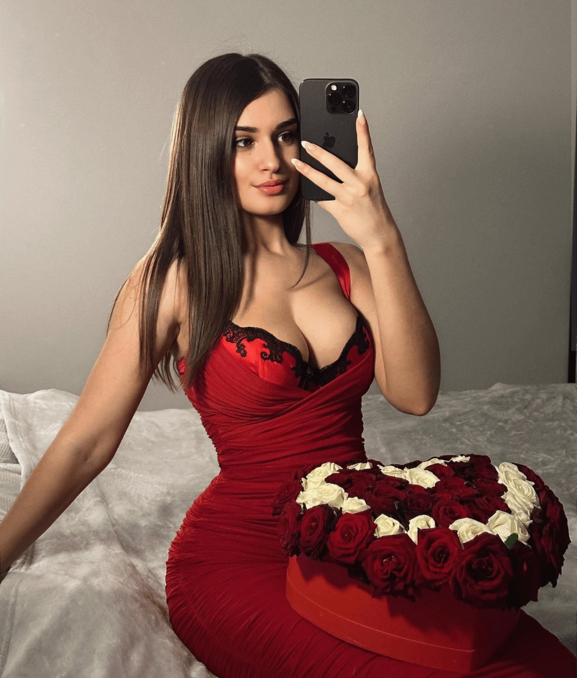 2023/02/horni-babes515-22