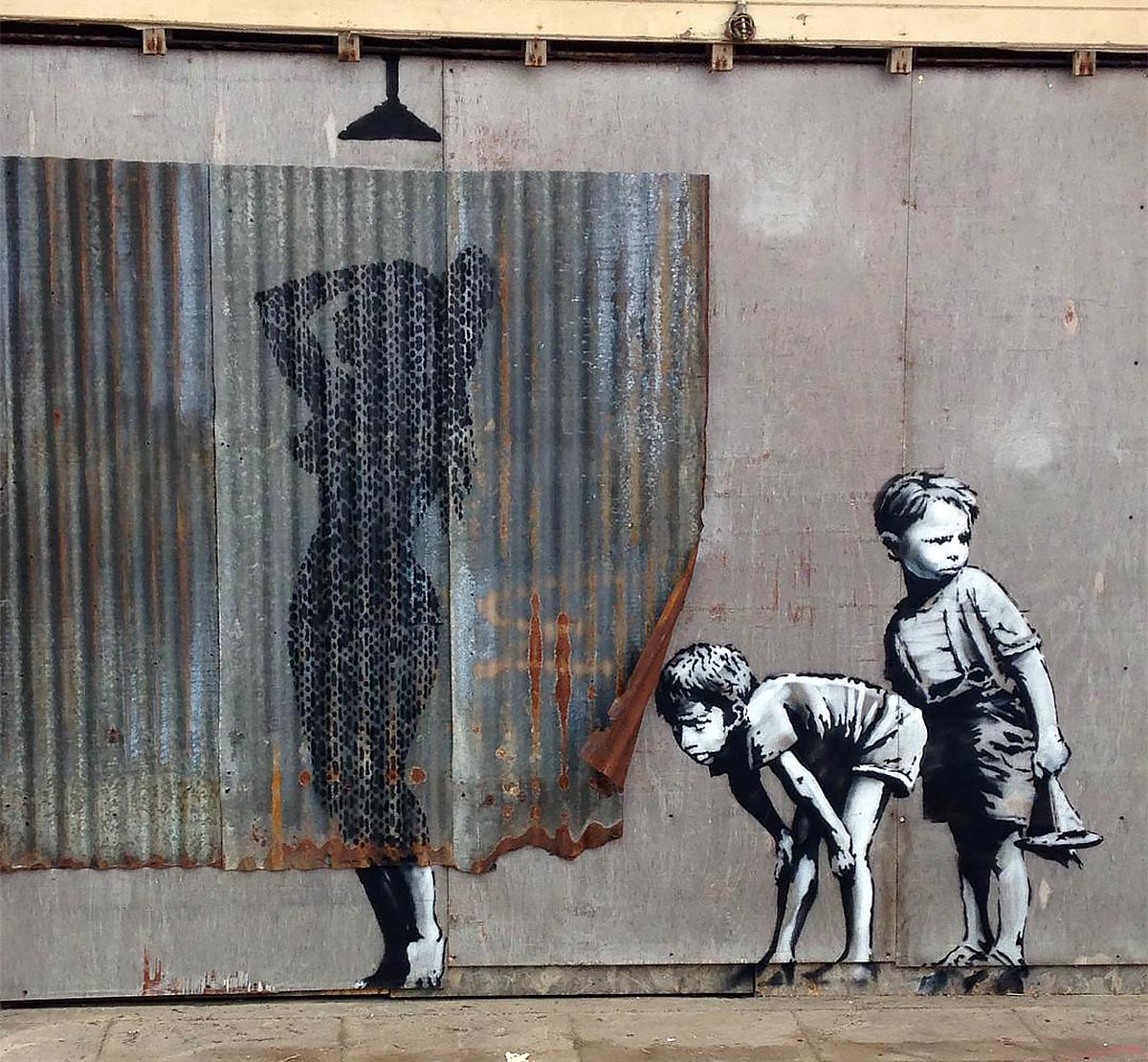 2023/03/streetartnews-banksy-dismaland-2