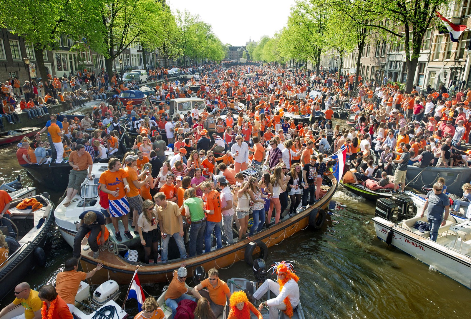 2023/04/koningsdag-i-amsterdam-18