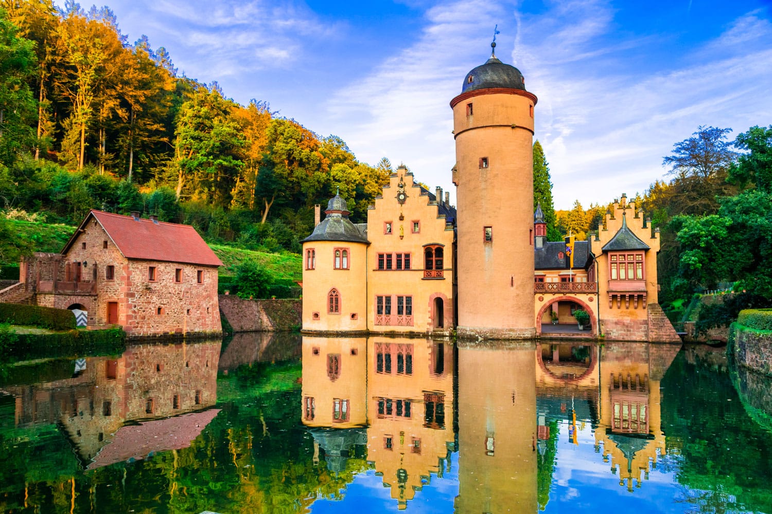2024/02/castle-mespelbrunn-germany-shutterstock-557419111