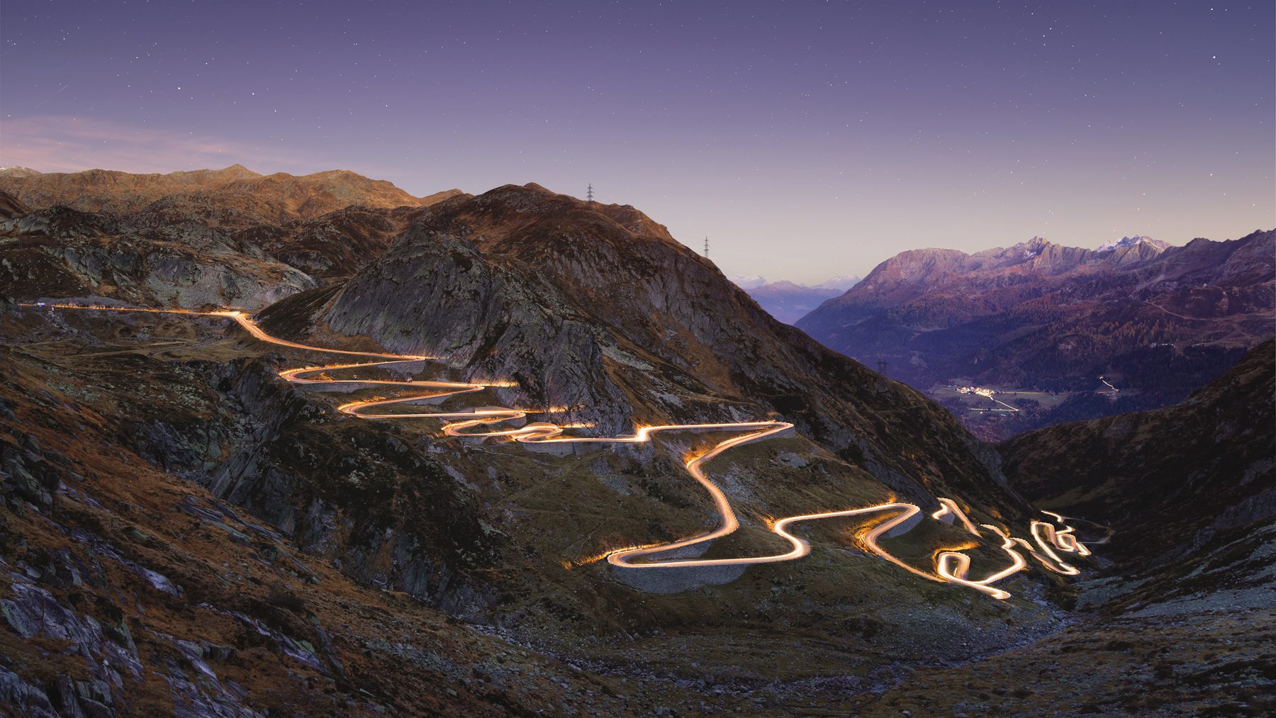 2024/02/switzerland-gotthard-tremola-at-night-b-00520-1800px-16x9-gerry-pacher-1800x1013