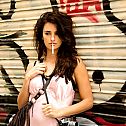 2009/08/strcdn-penelope-cruz-06-fitin-735-490