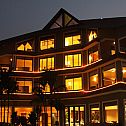 2011/03/crown-goa