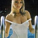2022/03/gillian-duxbury-1975