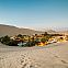 2024/07/huacachina-sandduenen-shutterstock-712190851